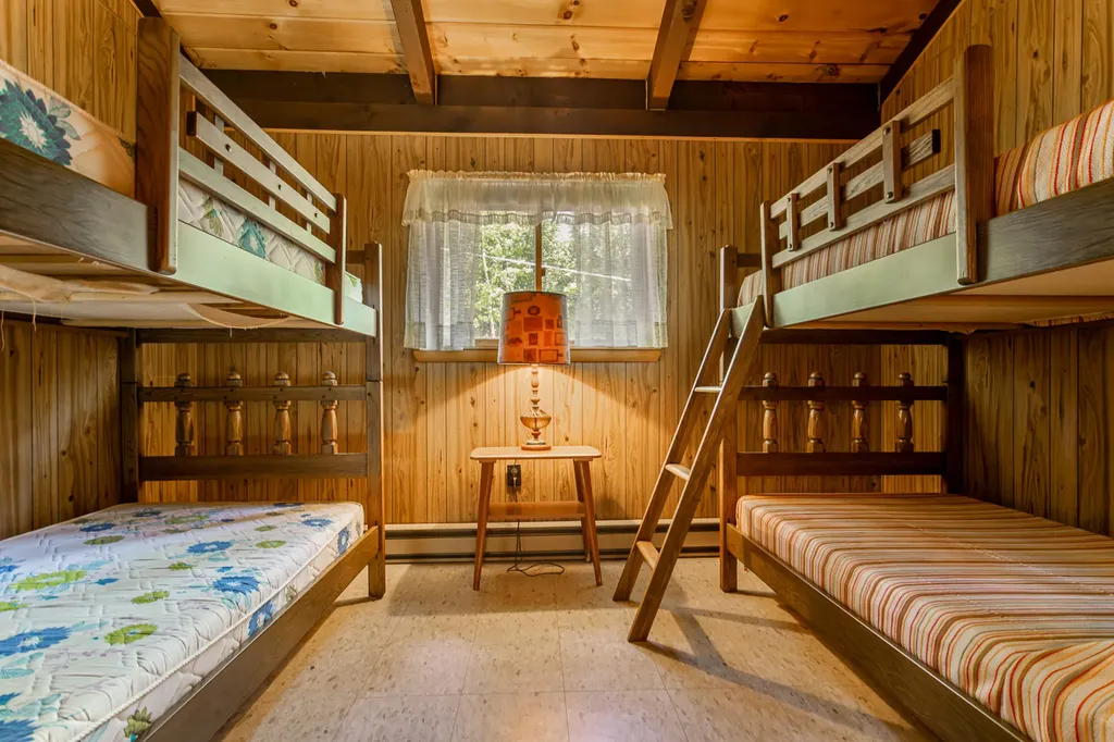 121 Ridgeway Circle Waterboro ME 04061