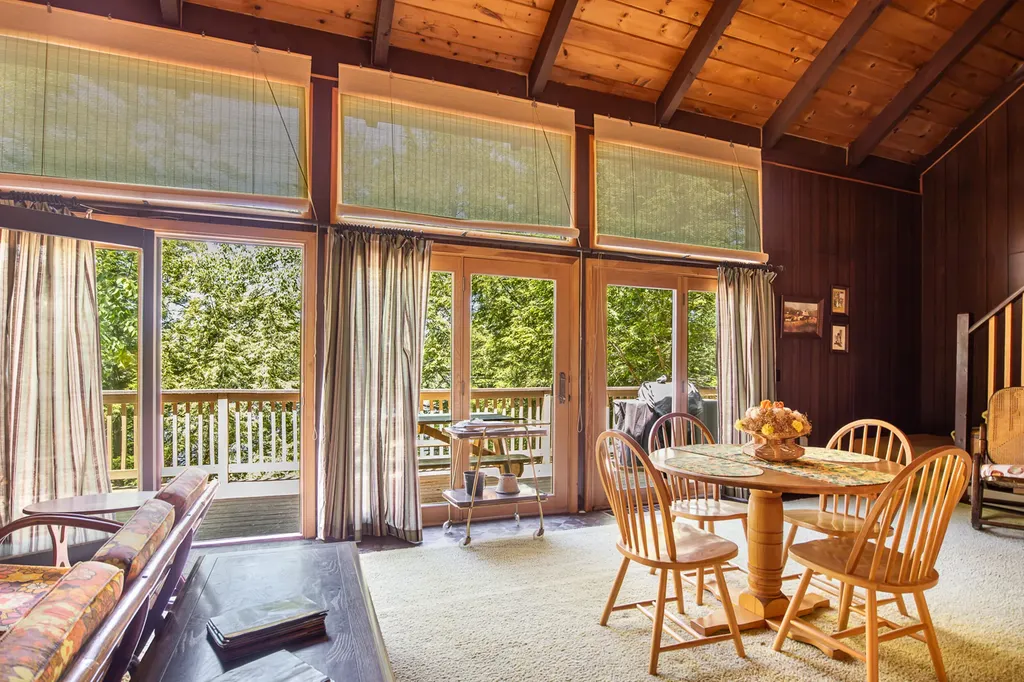 121 Ridgeway Circle Waterboro ME 04061