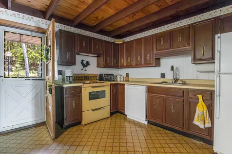 121 Ridgeway Circle Waterboro ME 04061