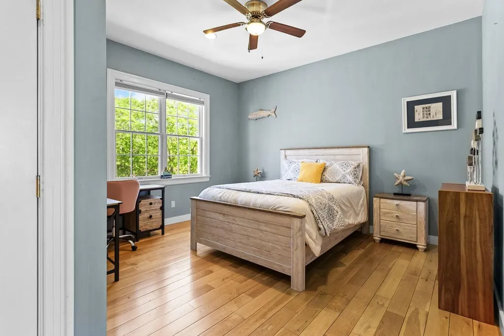 25 Browns Avenue Sedgwick ME 04676