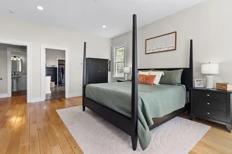 25 Browns Avenue Sedgwick ME 04676