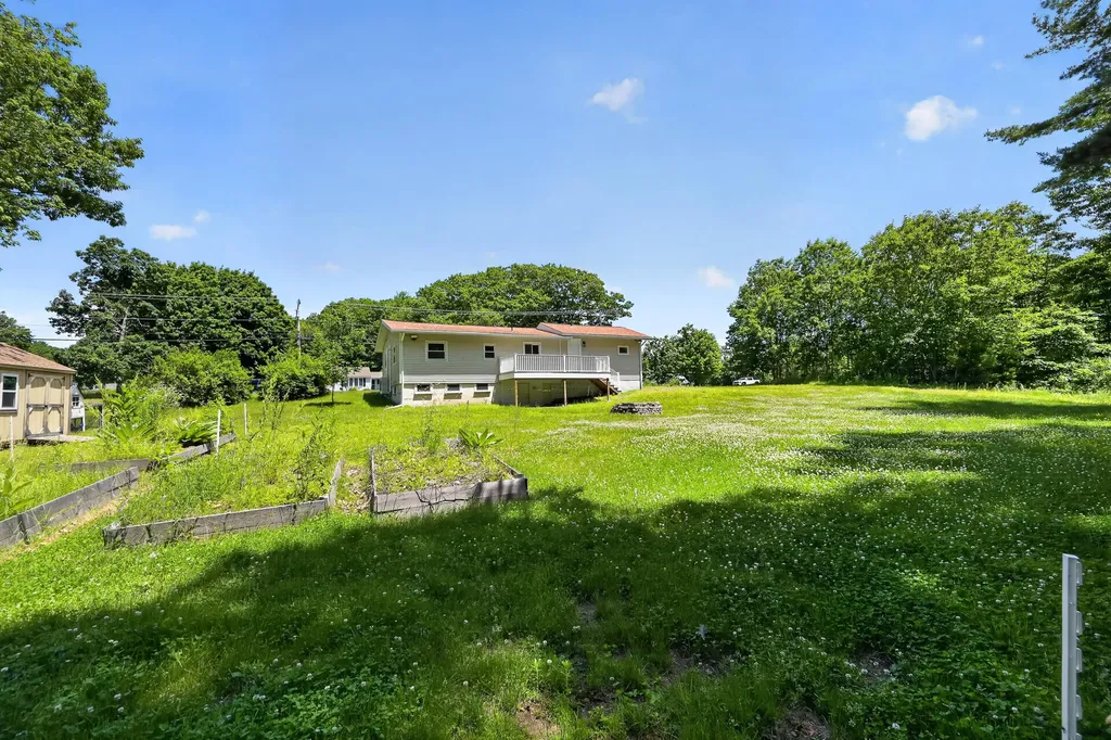 874 Sanford Road Wells ME 04090