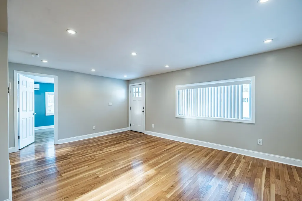 874 Sanford Road Wells ME 04090