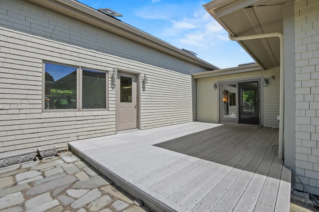 501 Mere Point Road Brunswick ME 04011