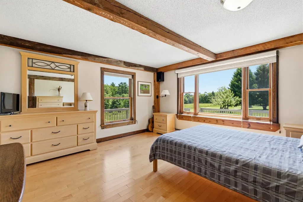 501 Mere Point Road Brunswick ME 04011