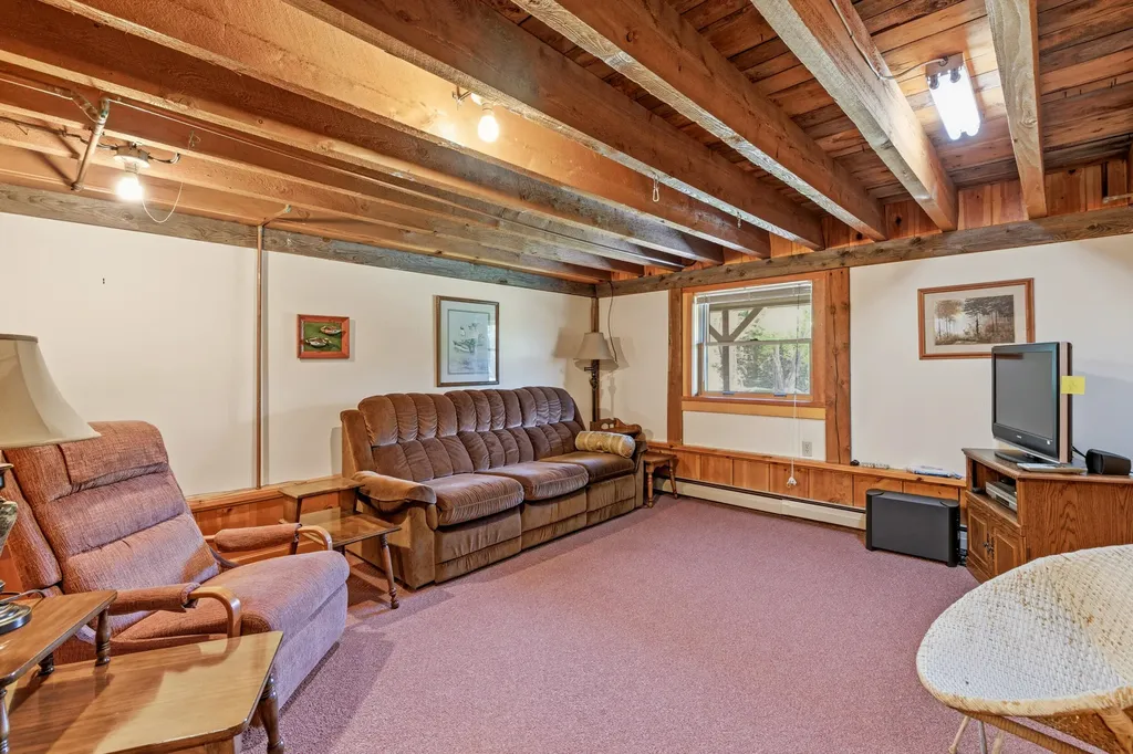 501 Mere Point Road Brunswick ME 04011