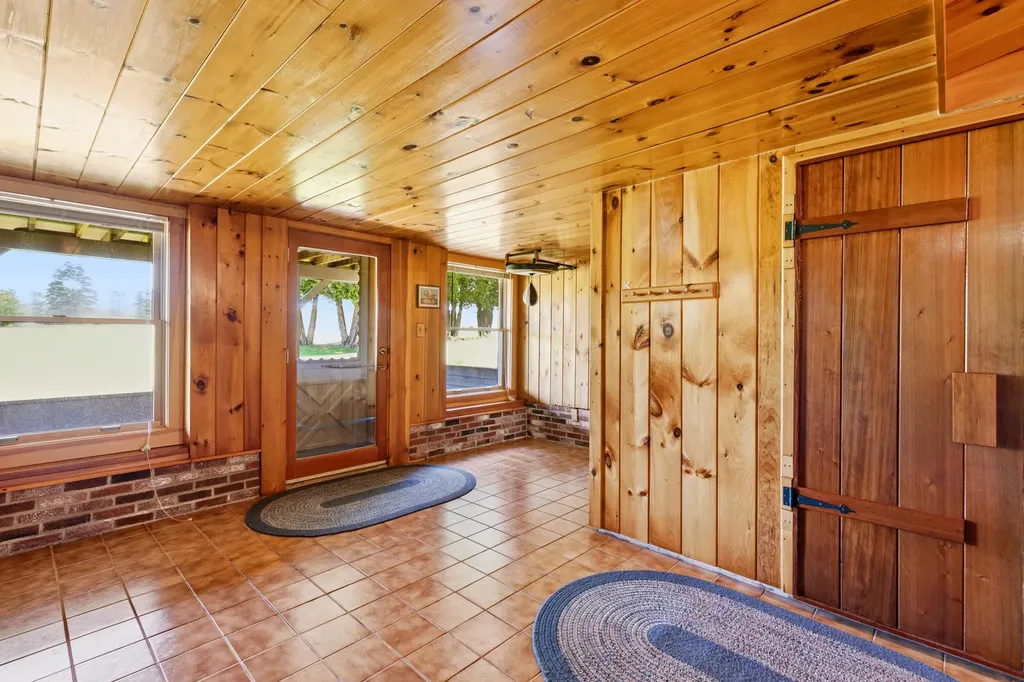 501 Mere Point Road Brunswick ME 04011