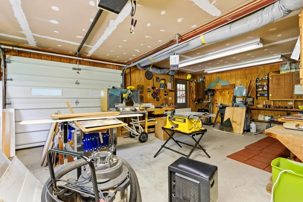 501 Mere Point Road Brunswick ME 04011