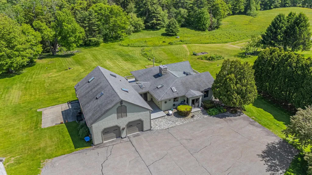 501 Mere Point Road Brunswick ME 04011