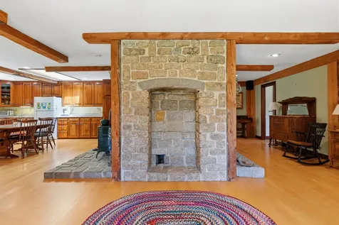 501 Mere Point Road Brunswick ME 04011
