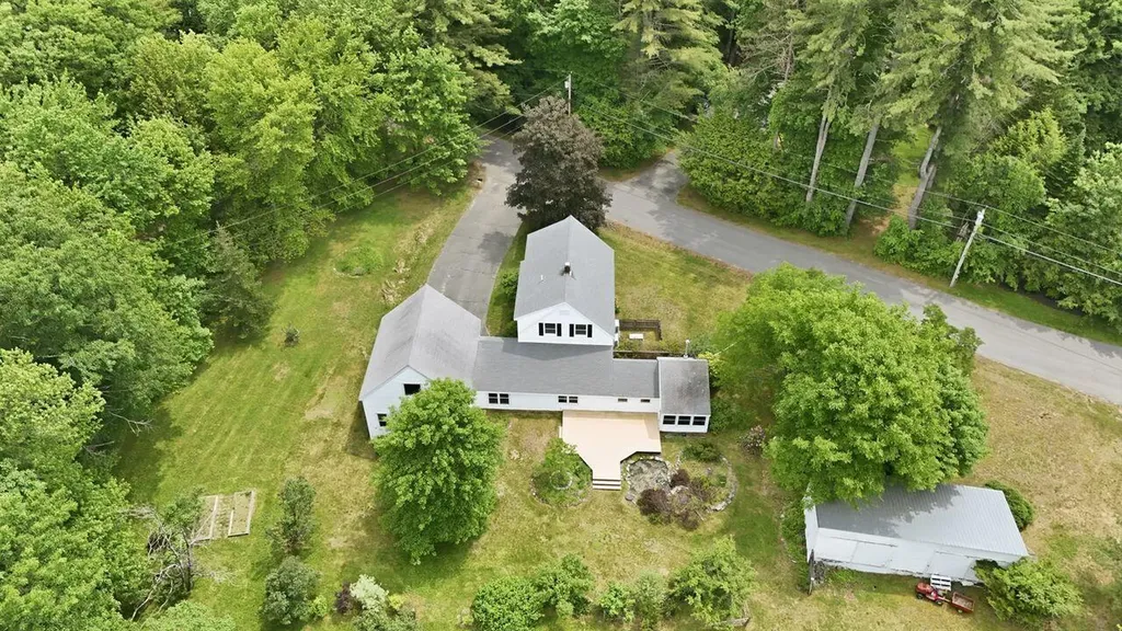 3 Earles Way Scarborough ME 04074