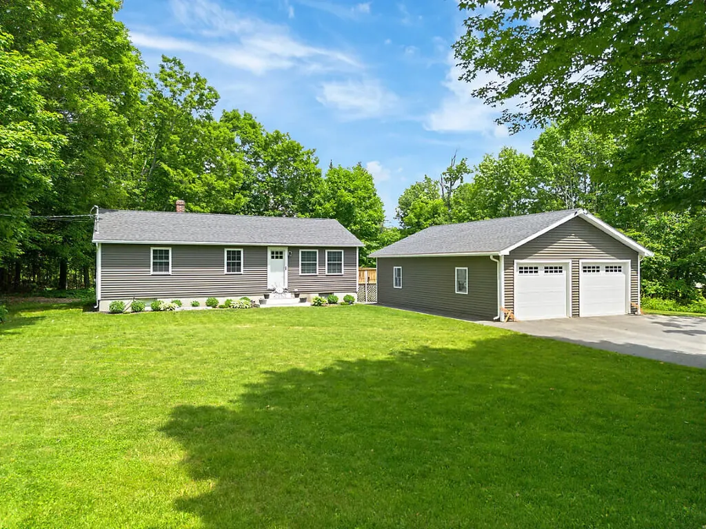 365 Hinckley Road Clinton ME 04927