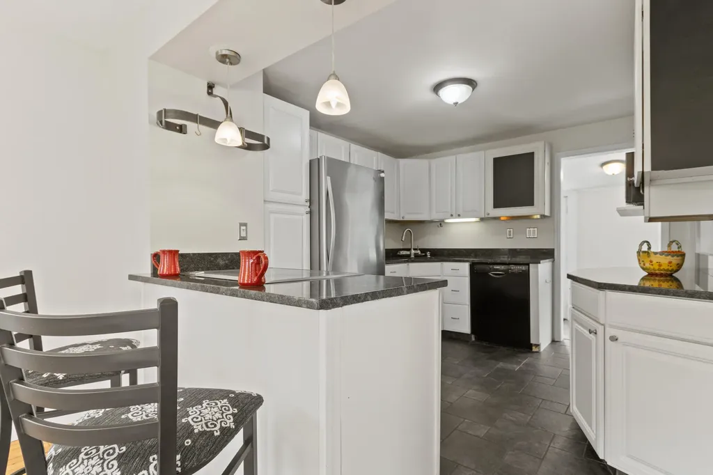 153 Auburn Street Portland ME 04103