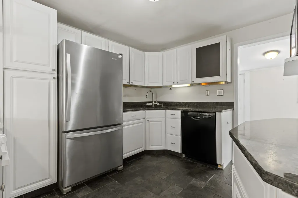 153 Auburn Street Portland ME 04103
