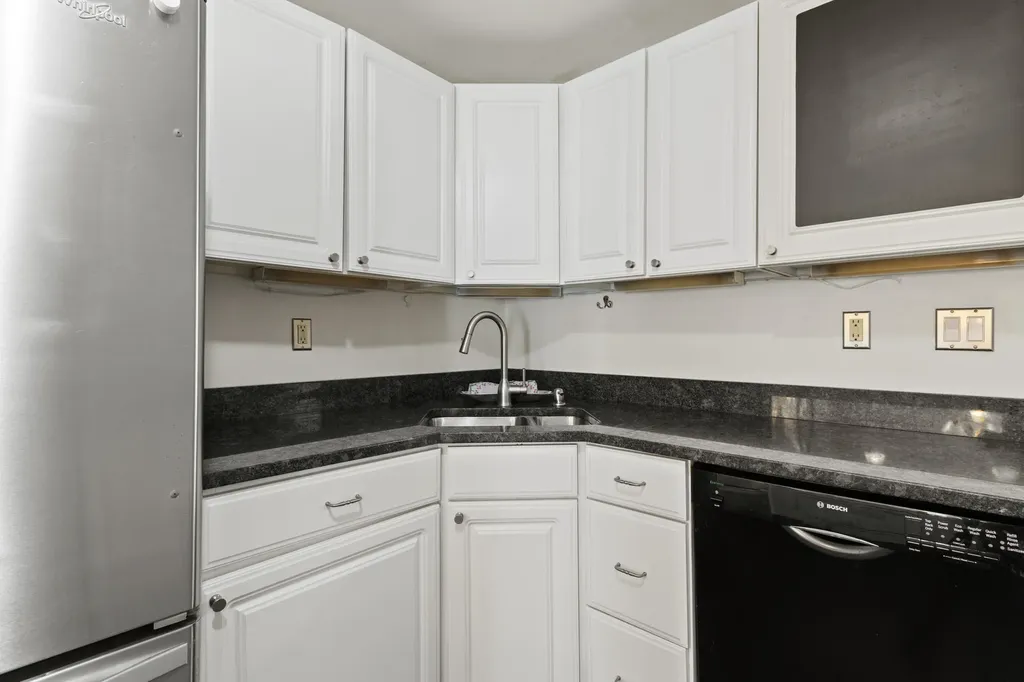 153 Auburn Street Portland ME 04103