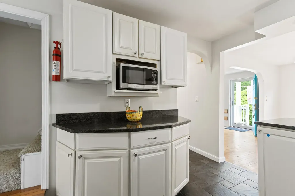 153 Auburn Street Portland ME 04103