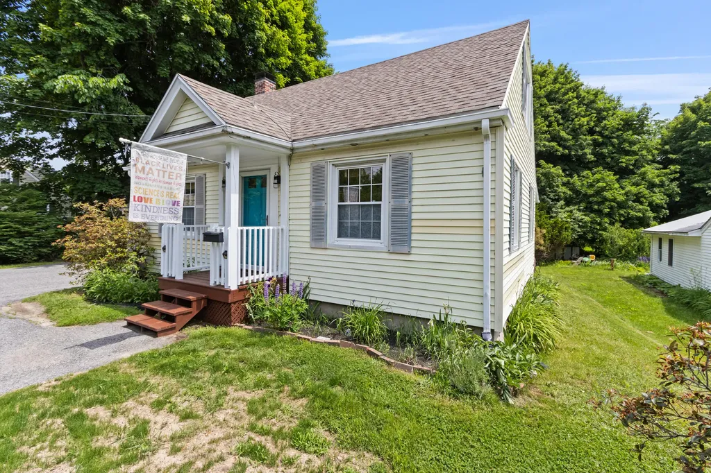 153 Auburn Street Portland ME 04103
