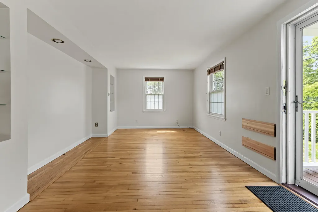 153 Auburn Street Portland ME 04103