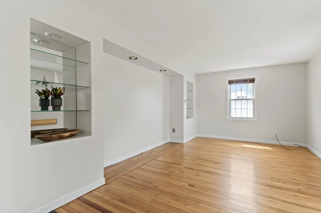 153 Auburn Street Portland ME 04103