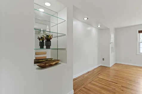 153 Auburn Street Portland ME 04103
