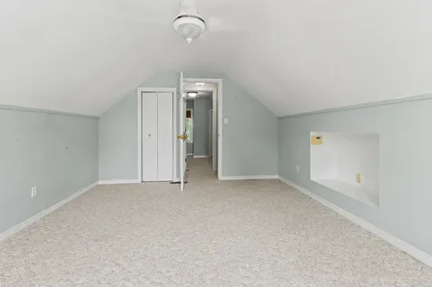 153 Auburn Street Portland ME 04103