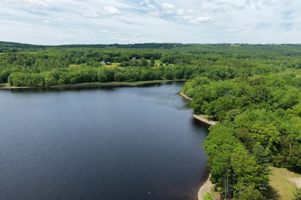 114 Cottage Lane Appleton ME 04862