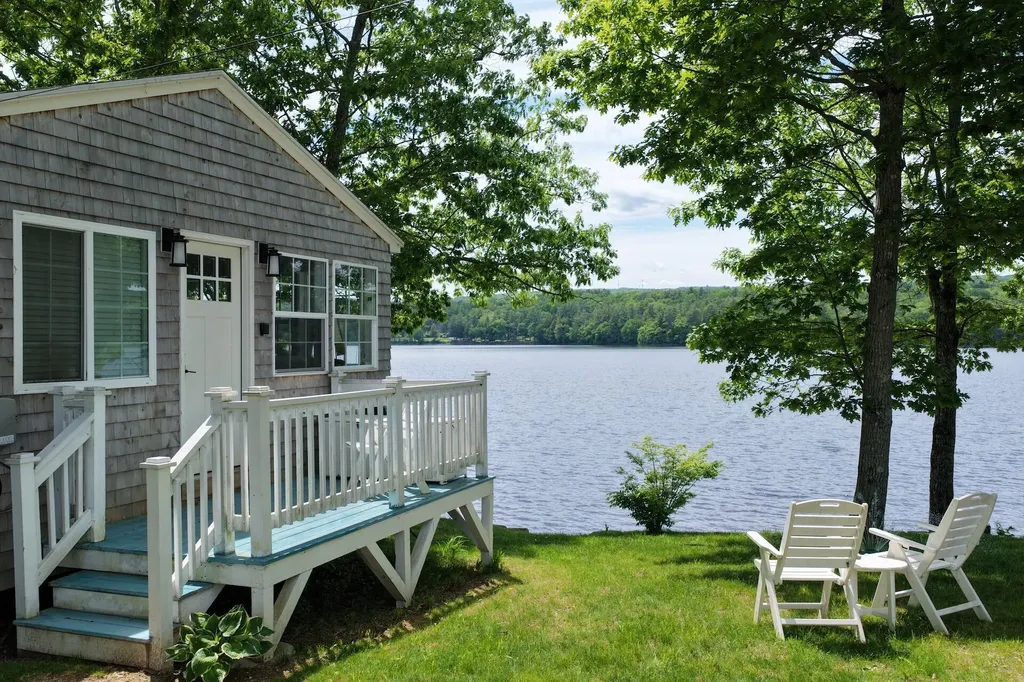 114 Cottage Lane Appleton ME 04862