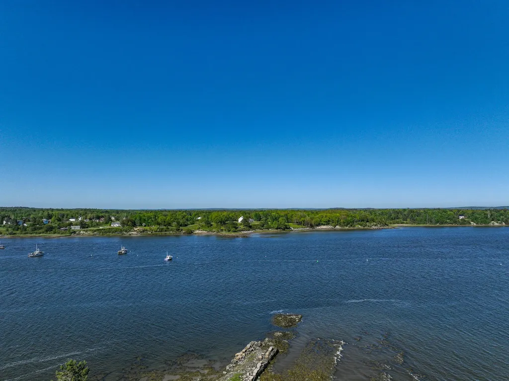 17 Water Street Milbridge ME 04658