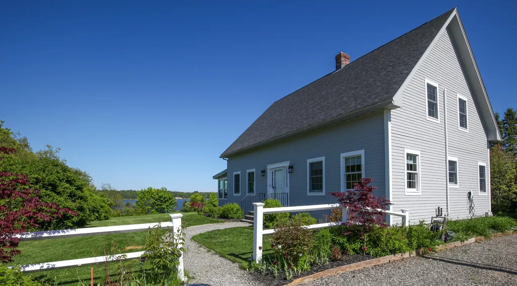 17 Water Street Milbridge ME 04658