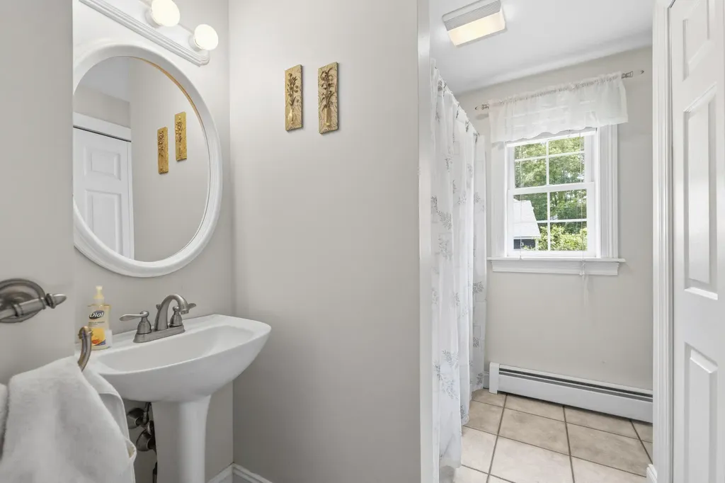 451 Chapel Road Wells ME 04090