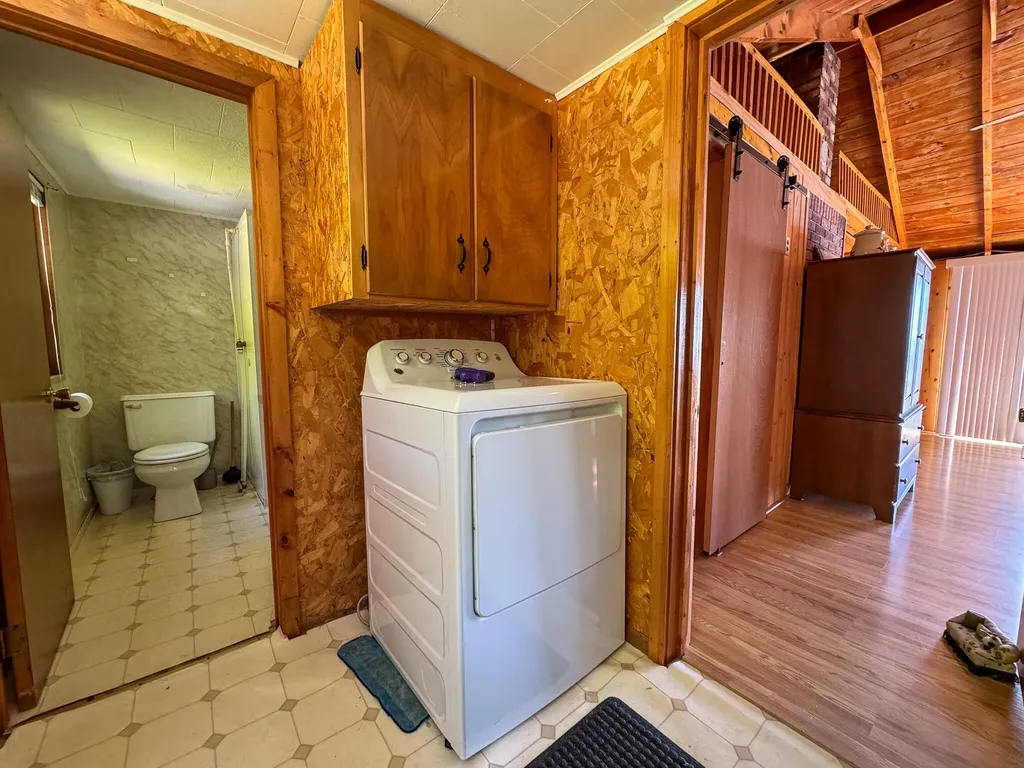 20 Hemlock Drive Lake View Plt ME 04414