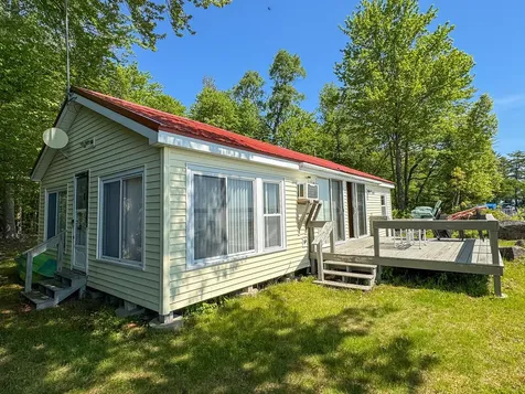 20 Hemlock Drive Lake View Plt ME 04414