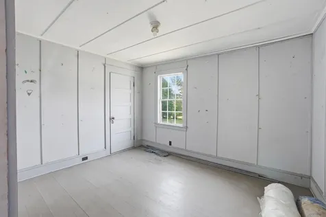 126 E Main Street Searsport ME 04974