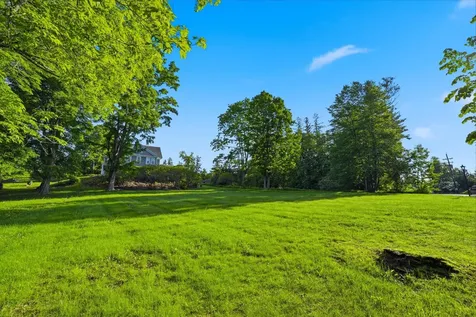 126 E Main Street Searsport ME 04974