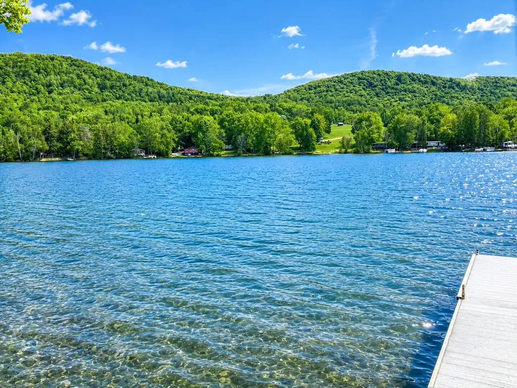 37 Sandtrap Road Island Falls ME 04747