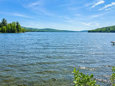37 Sandtrap Road Island Falls ME 04747