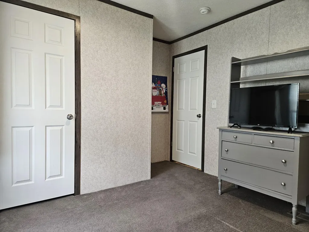 43 Punky Lane Waterville ME 04901