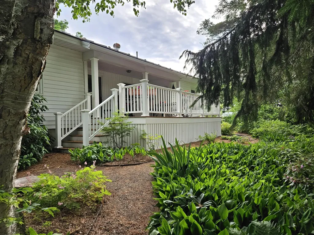 51 Mayflower Hill Drive Waterville ME 04901