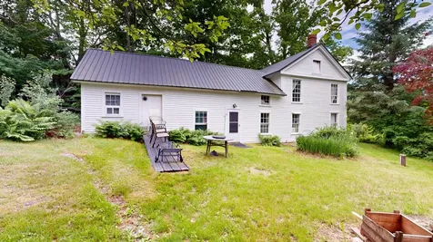 10 Picnic Hill Road Albany Twp ME 04217
