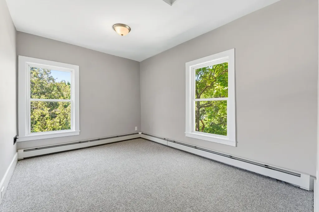19 Booker Street Lisbon ME 04252