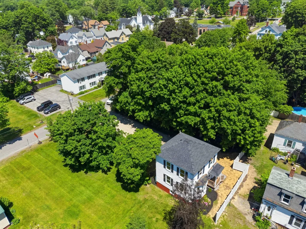 19 Booker Street Lisbon ME 04252