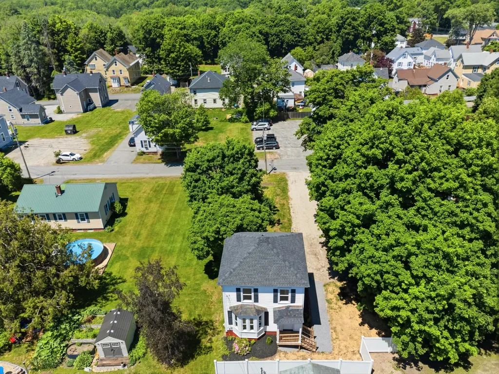 19 Booker Street Lisbon ME 04252