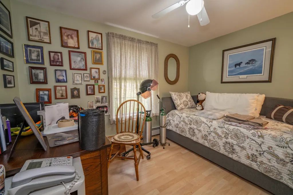 22 Castaway Drive Orland ME 04472