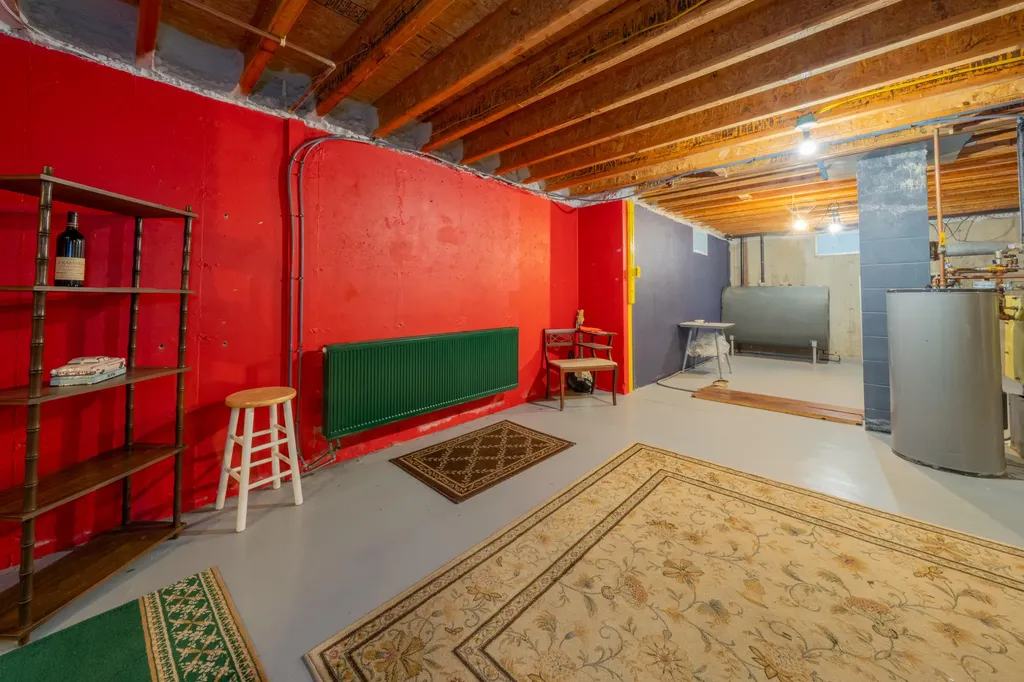 22 Castaway Drive Orland ME 04472
