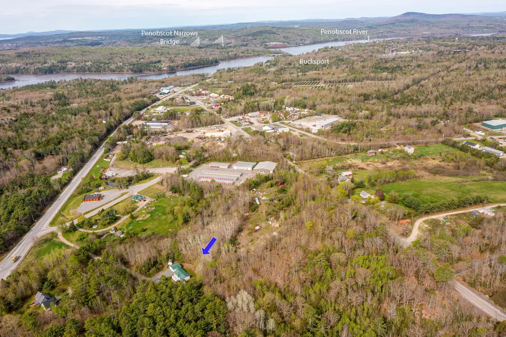 22 Castaway Drive Orland ME 04472
