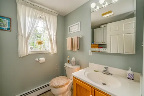 22 Castaway Drive Orland ME 04472