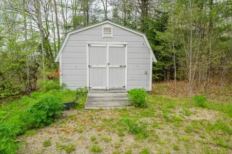 22 Castaway Drive Orland ME 04472