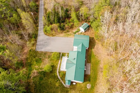 22 Castaway Drive Orland ME 04472