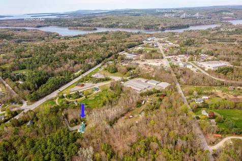 22 Castaway Drive Orland ME 04472