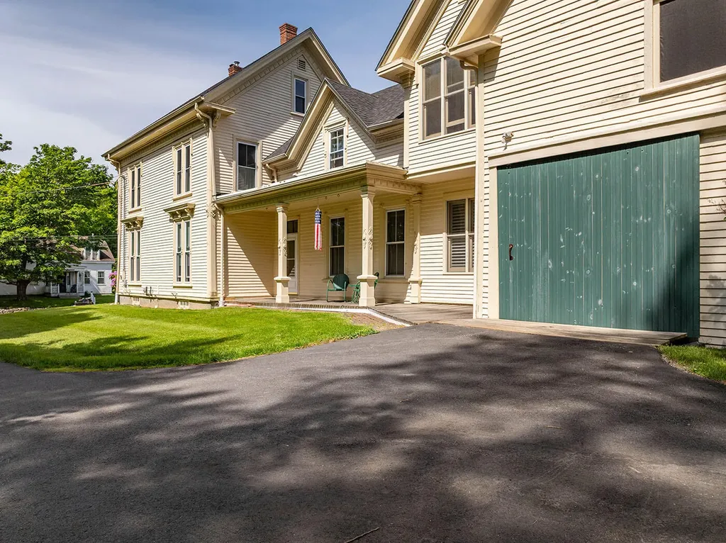 77 Main Street Rockport ME 04856